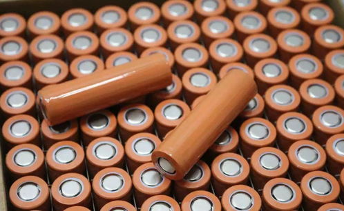 分享 美科学家找到锂电池寿命变短原因